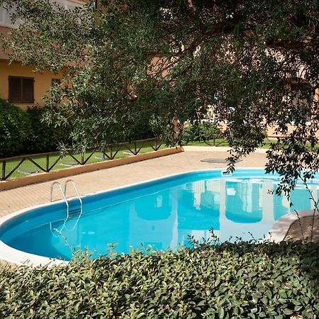 Homey Experience - Jardin Du Port Olbia Luaran gambar